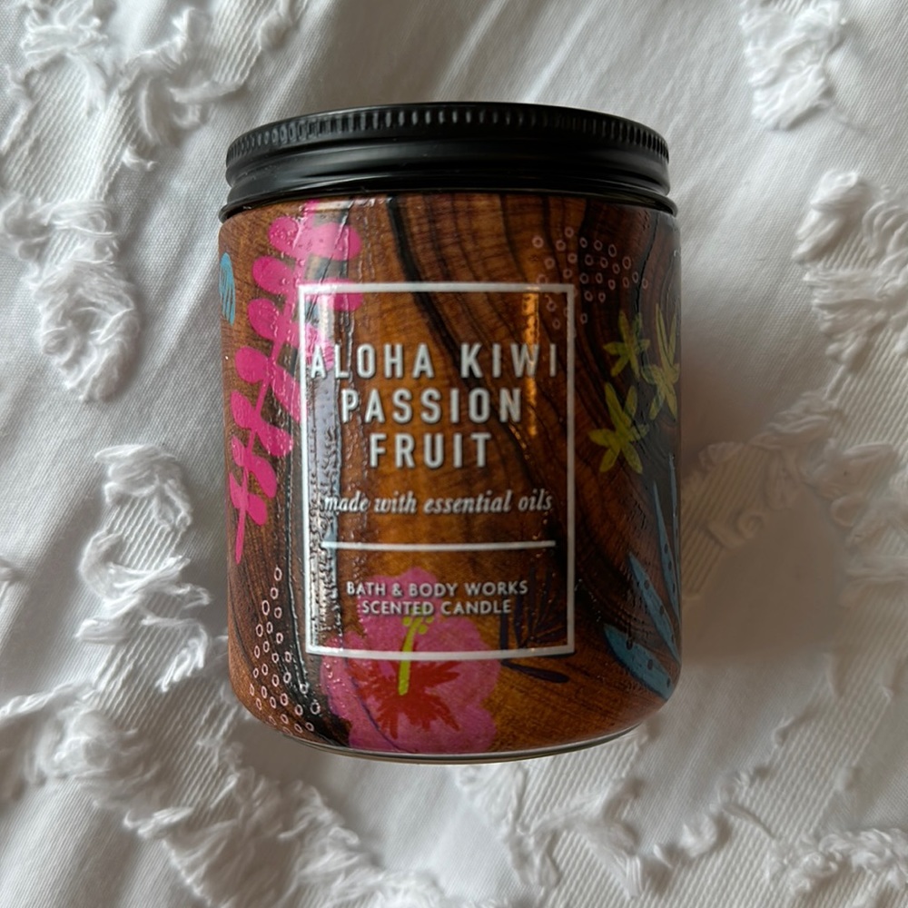 Bath & Body Works Candle